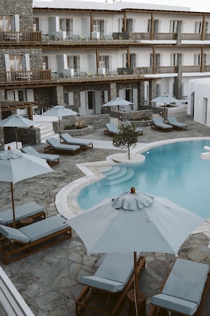 Outdoor pool - Argo Hotel (Mykonos)