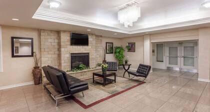 Hawthorn Suites by Wyndham Victorville