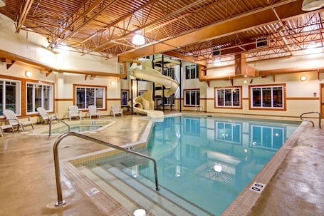 Pool. Ramada by Wyndham Ponoka