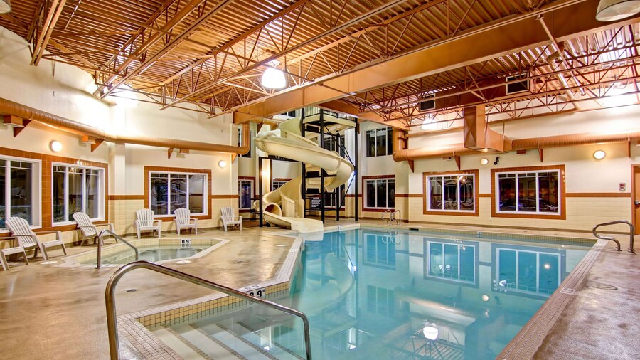 Ramada by Wyndham Ponoka