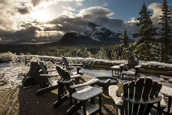 Property grounds at The Juniper Hotel