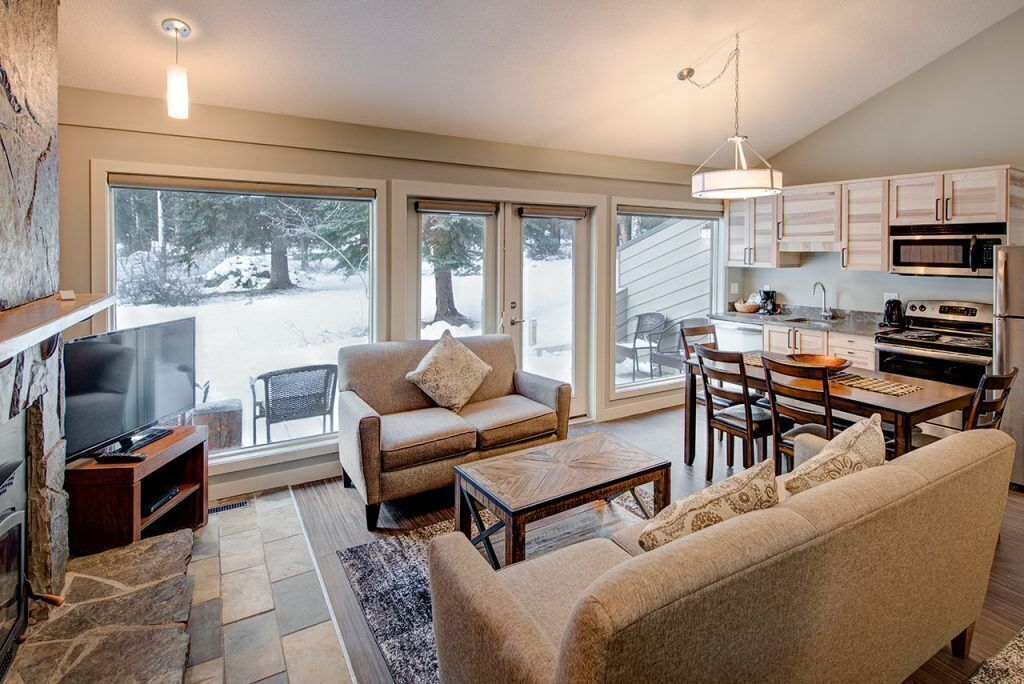 Living area | 50-inch TV with satellite channels, books