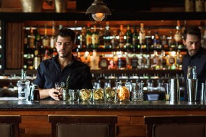 Bar (in der Unterkunft)