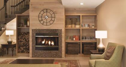 Country Inn & Suites by Radisson, Indianapolis Airport South, IN