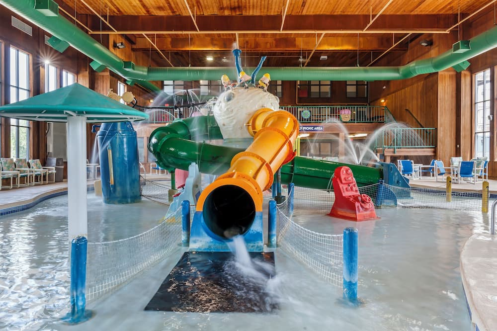 Polynesian Hotel & Suites Wisconsin Dells/Lake Delton