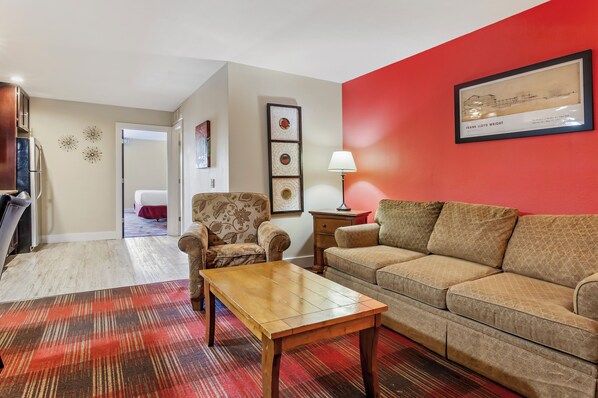 Suite, 1 Bedroom, Kitchenette | Living area