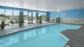 Sæsonbestemt udendørs pool