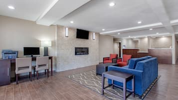 Lobby lounge