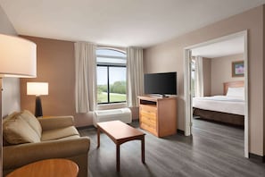 Suite Deluxe, 1 dormitori, no fumadors (1 King Bed) | Banyera d'hidromassatge