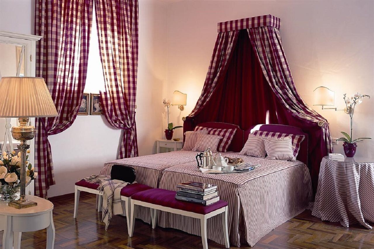 minibar, in-room safe, desk, blackout curtains