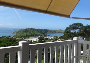 Chambre Double, vue mer | 2 chambres, minibar, coffres-forts dans les chambres