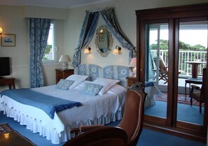 Suite, Sea View