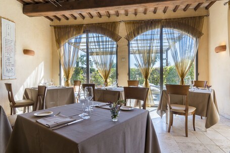 Hotel Borgo di Cortefreda Relais - view 2