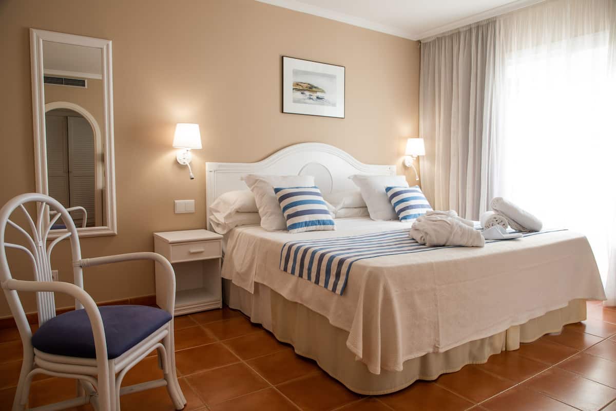 Dobbeltrom – premium (Spa Acces) | Minibar, skrivebord, blendingsgardiner og lydisolert