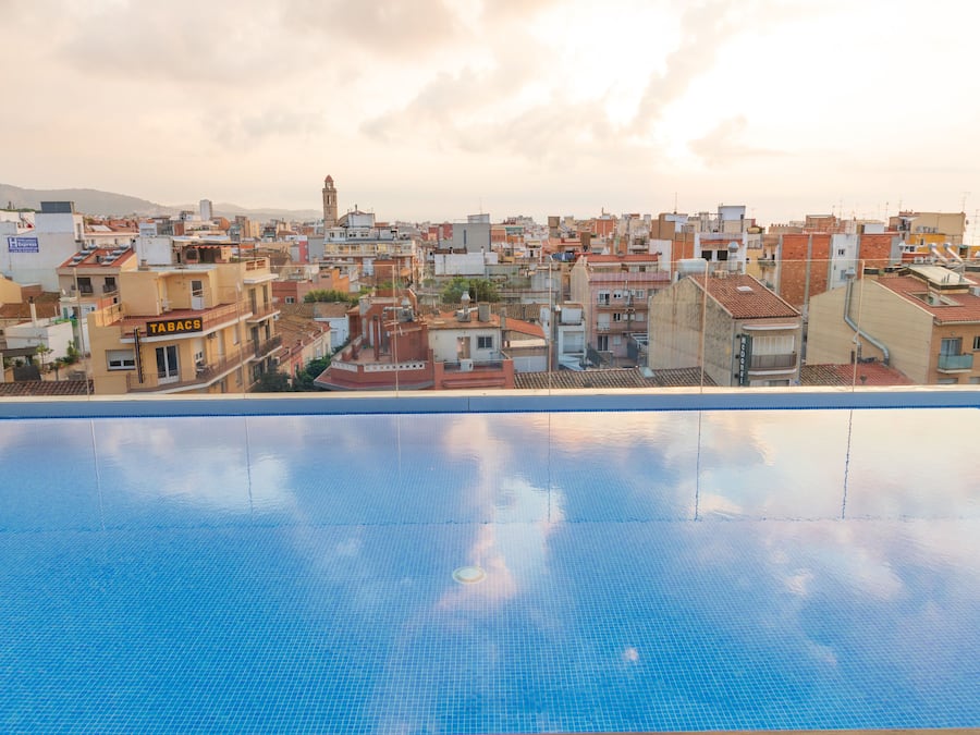 Indoor pool, 2 outdoor pools, sun loungers