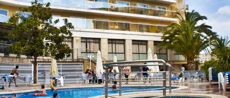 Children's play area - outdoor