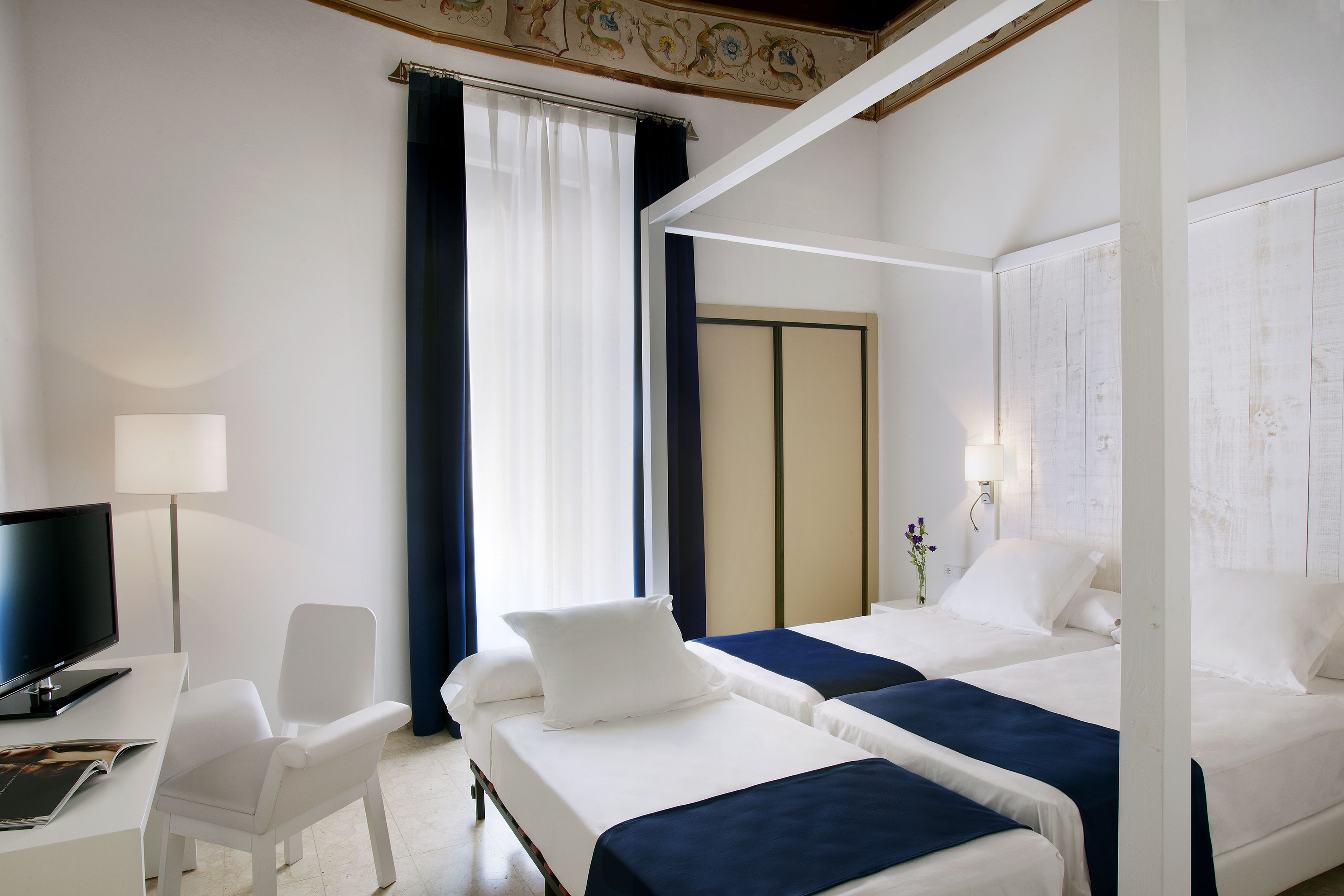 triple room | minibar, in-room safe, blackout curtains, free cots/infant beds