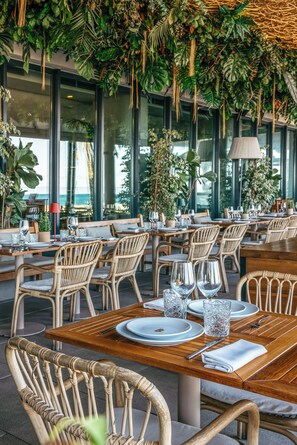 Lunch, dinner served; Mediterranean cuisine, beach views  - ME Sitges Terramar (Sitges)