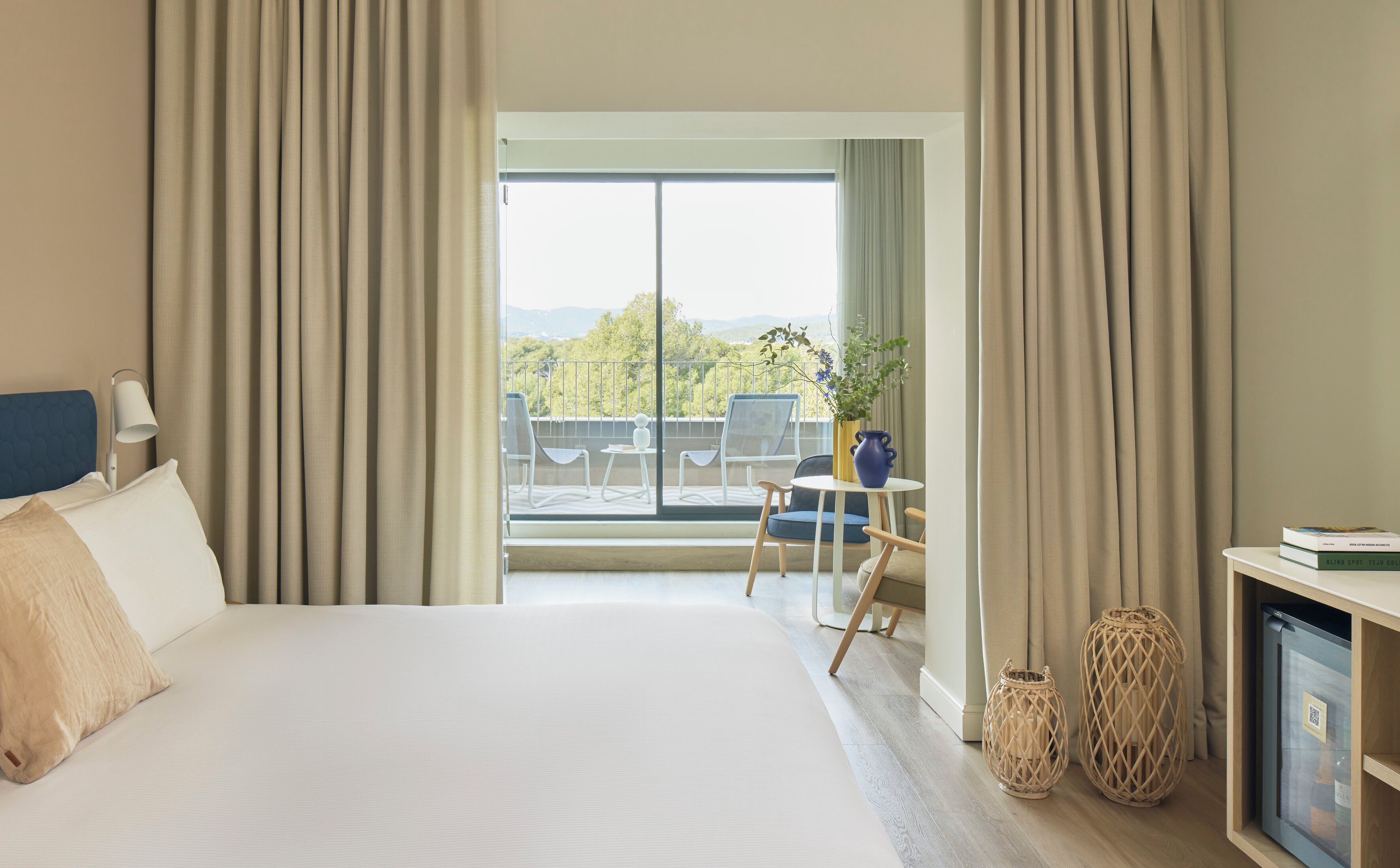 Premium bedding, minibar, in-room safe, blackout drapes