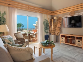 Hypo-allergenic bedding, iron/ironing board, free cribs/infant beds