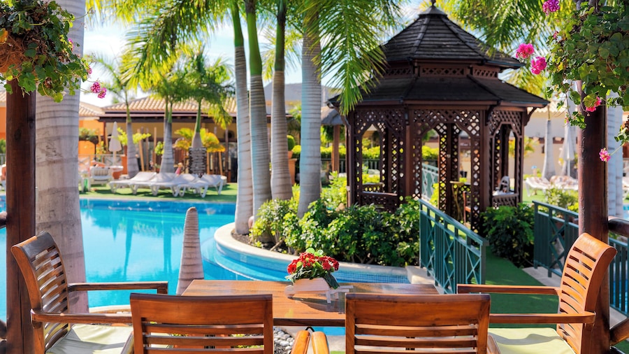 GREEN GARDEN ECO RESORT & VILLAS