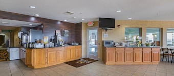 Quality Inn & Suites Belmont Route 151