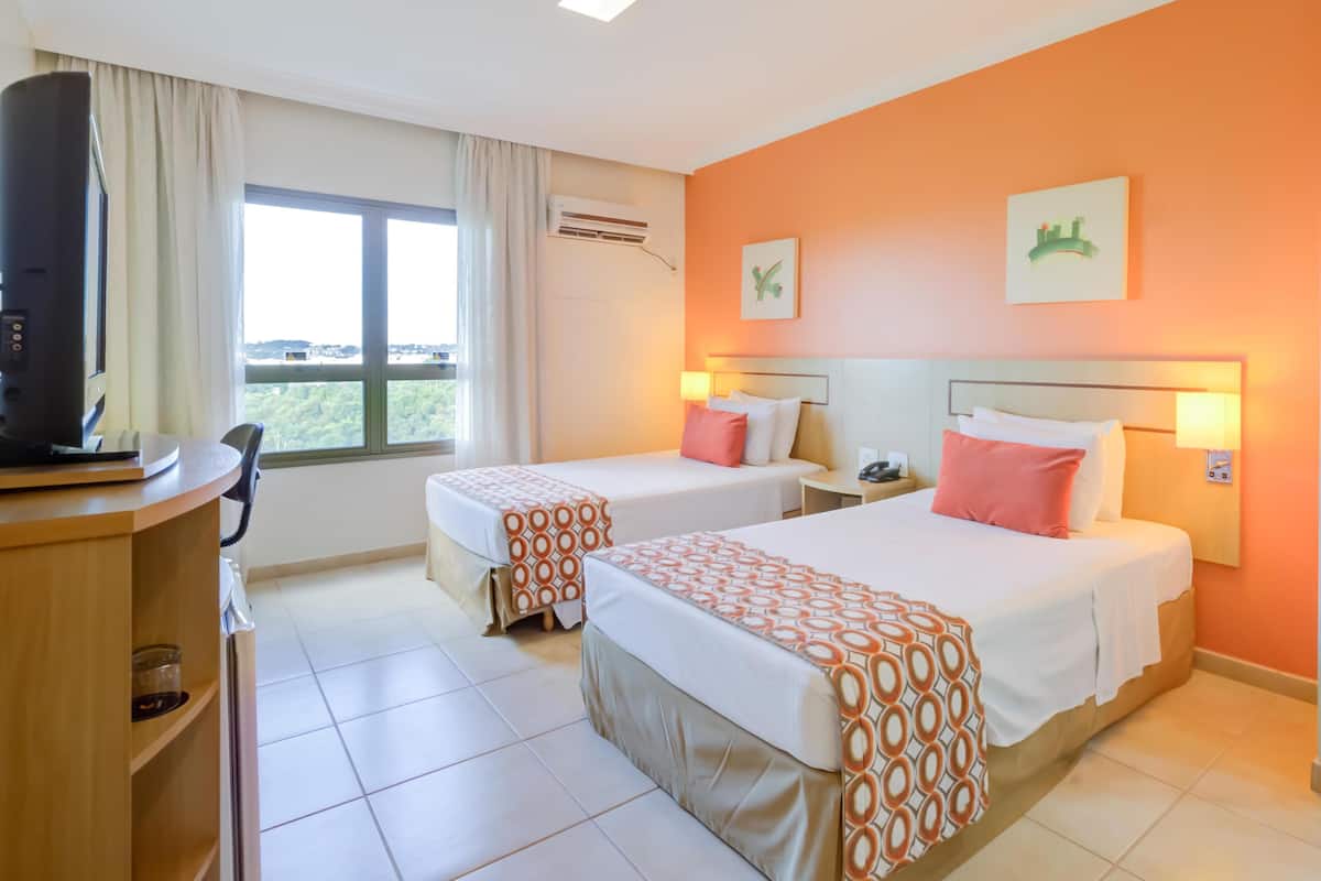 Minibar, coffre-fort, bureau, rideaux dâobscurcissement