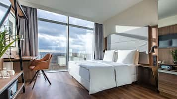 Premium Room (High Floor) | 1 bedroom, hypo-allergenic bedding, in-room safe, desk