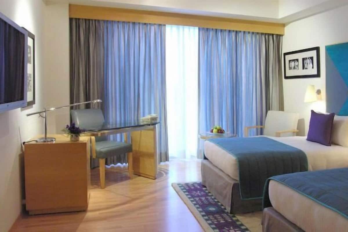 Minibar, in-room safe, desk, laptop workspace