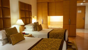 Minibar, in-room safe, individually furnished, desk