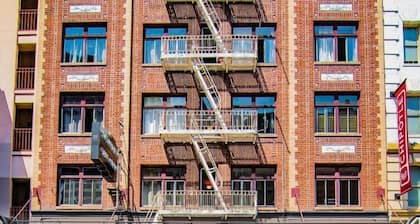 The Bartlett Hotel and Guesthouse