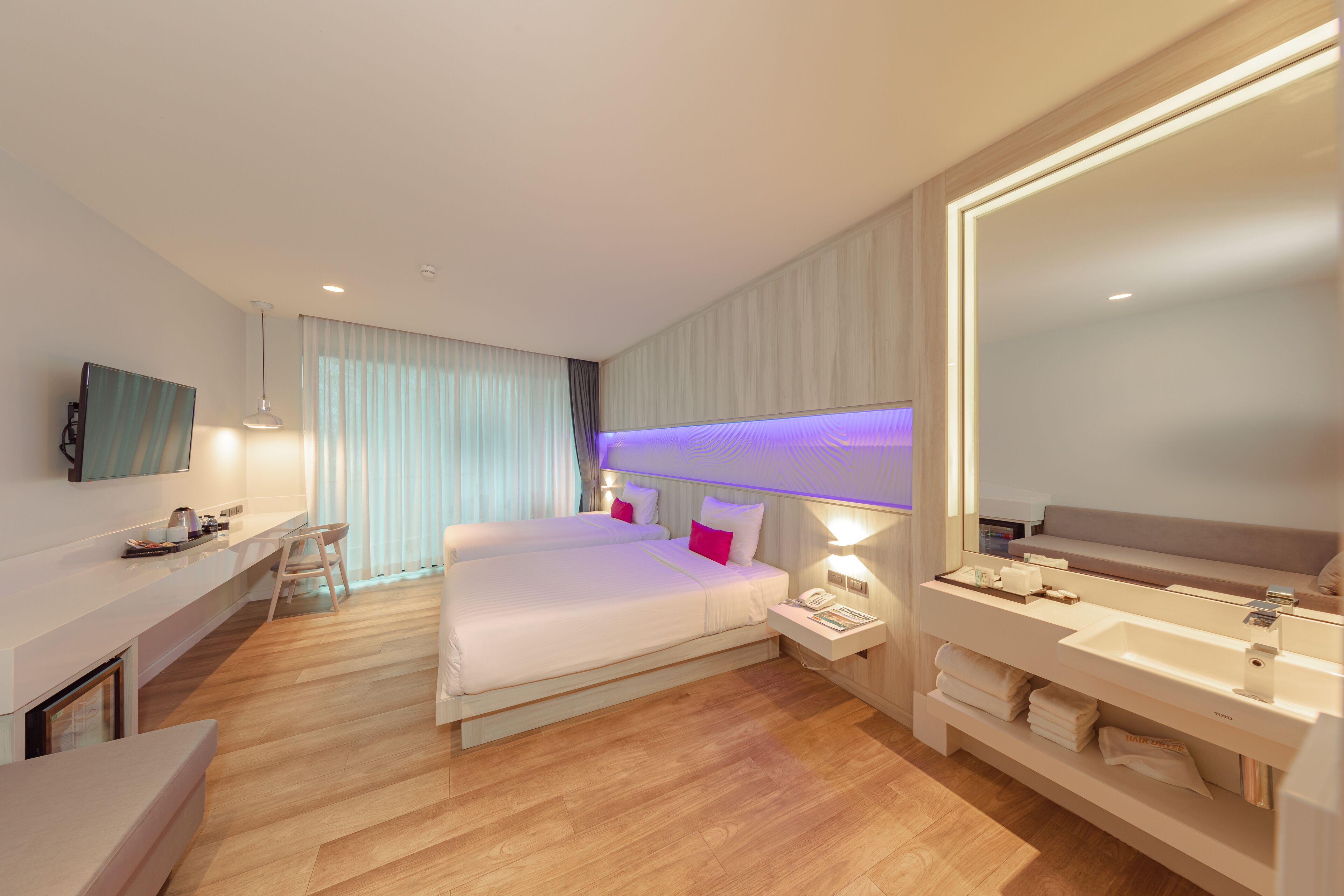 Een kluis op de kamer, verduisterende gordijnen, gratis wifi, beddengoed