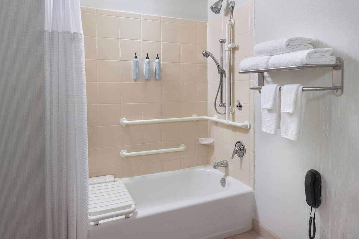 Literie de qualité supérieure, couette en duvet d'oie, bureau