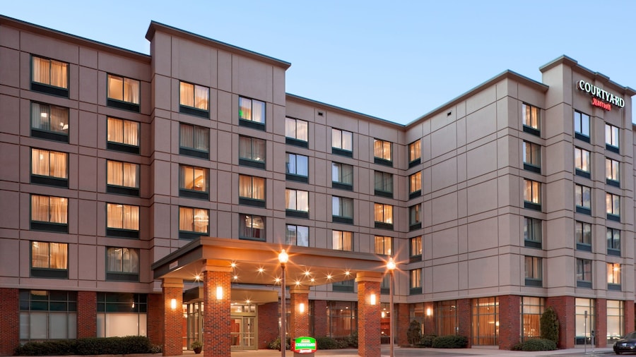 Courtyard by Marriott Birmingham Downtown at UAB