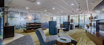 布勞恩斯魏克萬怡酒店