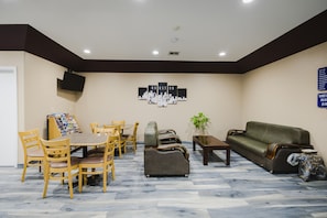 Reception - Sapphire Inn & Suites (Channelview)