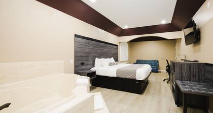 Sapphire Inn & Suites