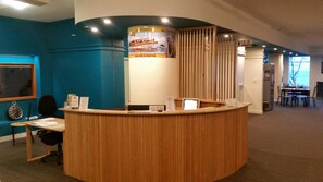 Reception - Lufra Hotel and Apartments (Eaglehawk Neck)