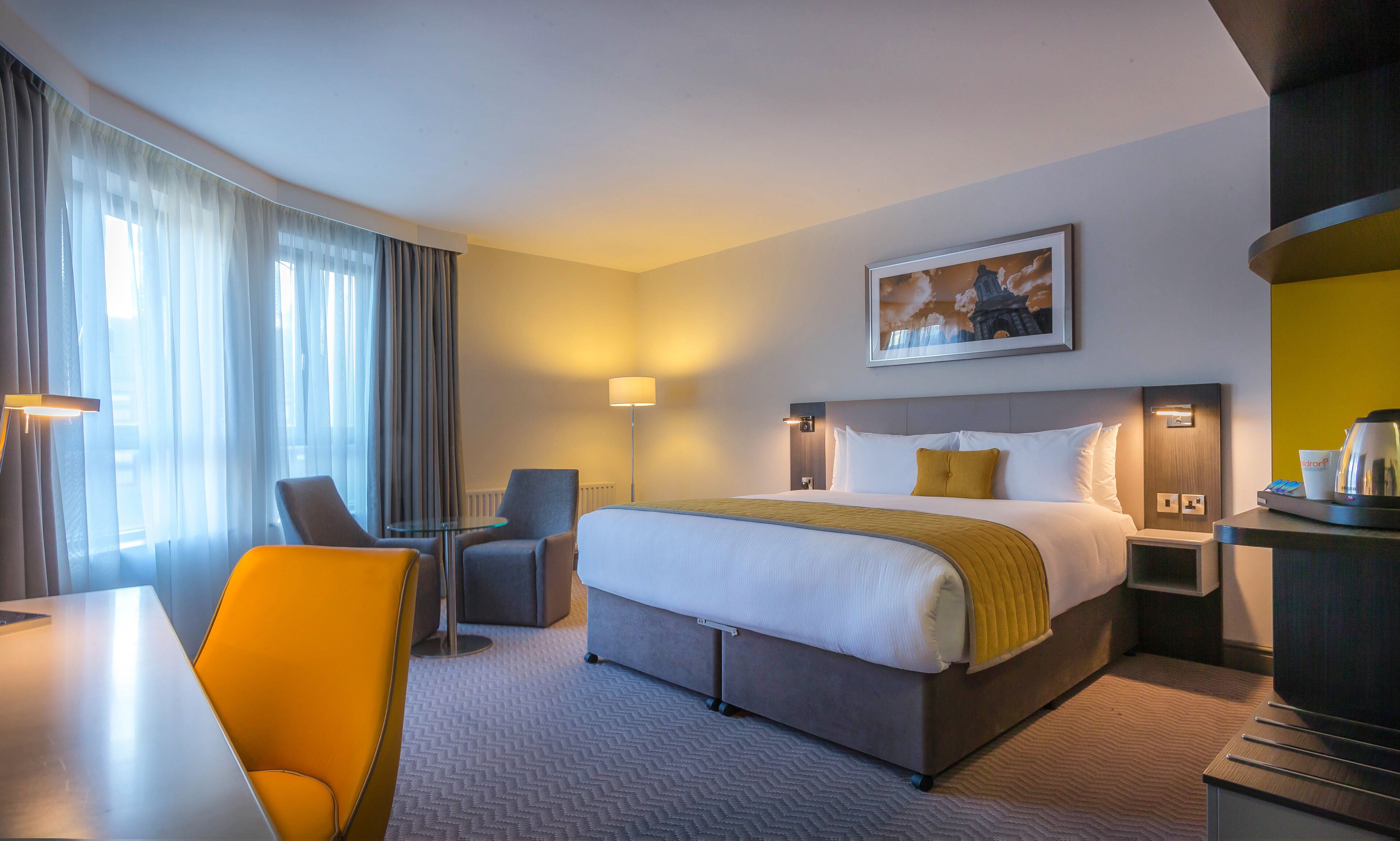 executive king room | in-room safe, desk, iron/ironing board, travel cot