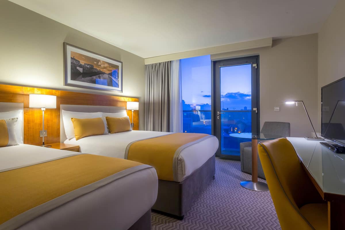 in-room safe, desk, iron/ironing board, travel cot