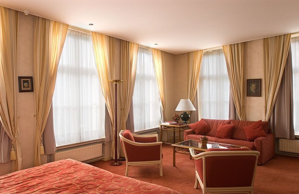 1 bedroom, in-room safe, desk, iron/ironing board