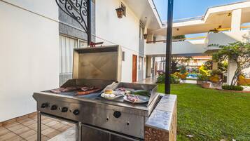 Área de parrilladas y picnic