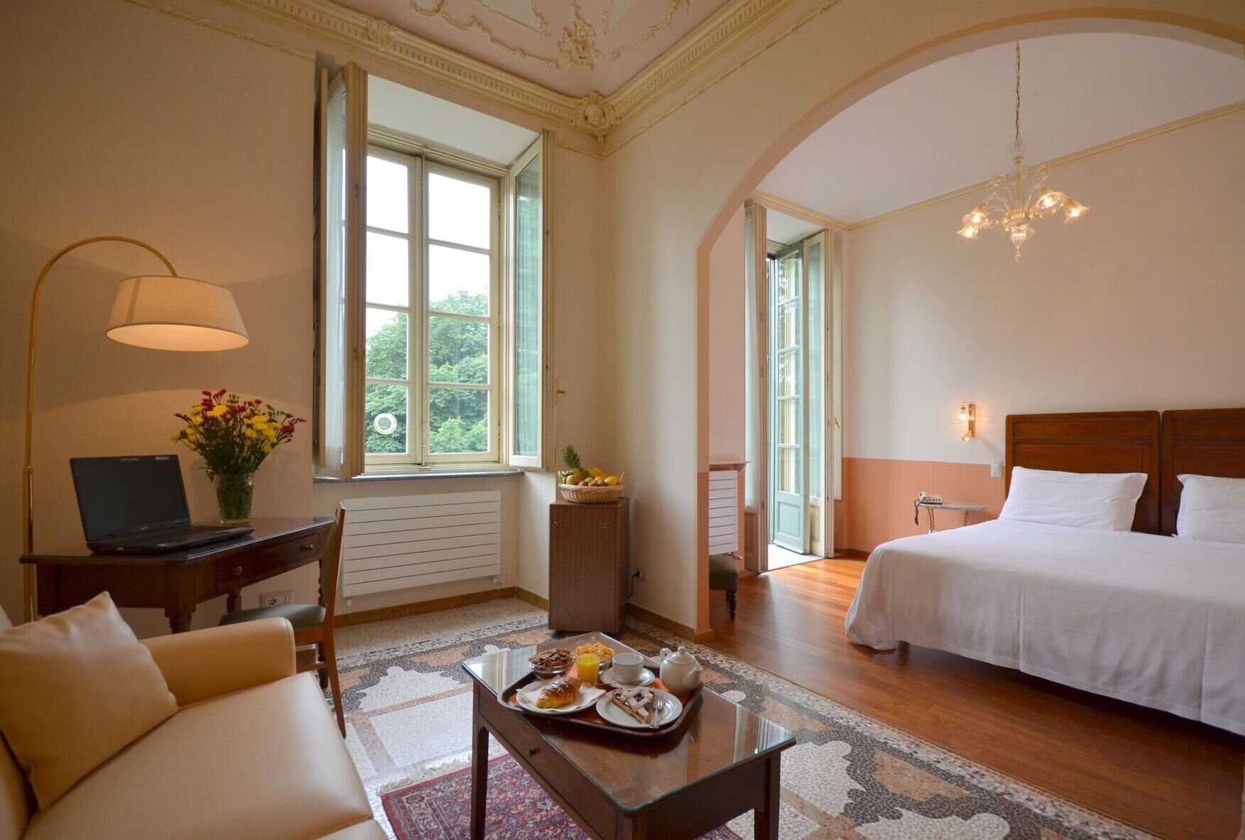 Couette en duvet d'oie, minibar, coffres-forts dans les chambres