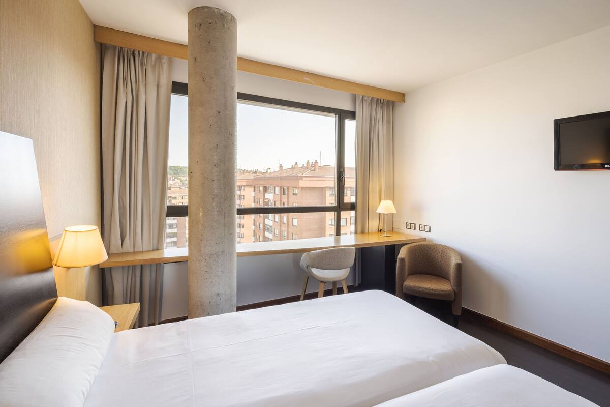 1 bedroom, desk, laptop workspace, blackout curtains