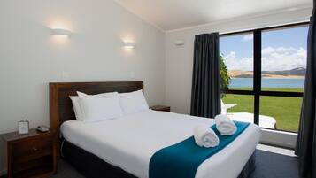 2 Bedroom Beachfront Apartment