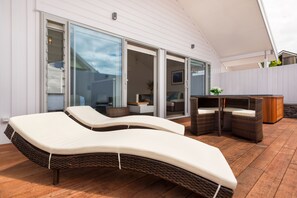 Bañera de hidromasaje privada