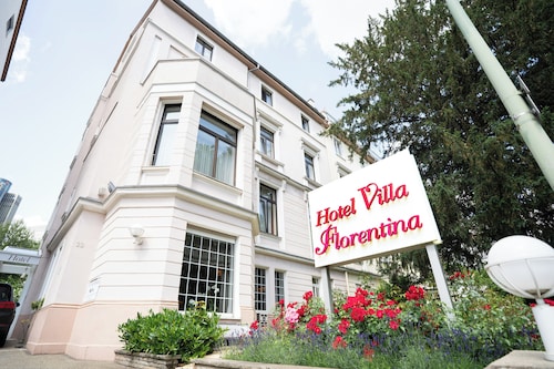 ホテル ヴィラ フローレンティーナ