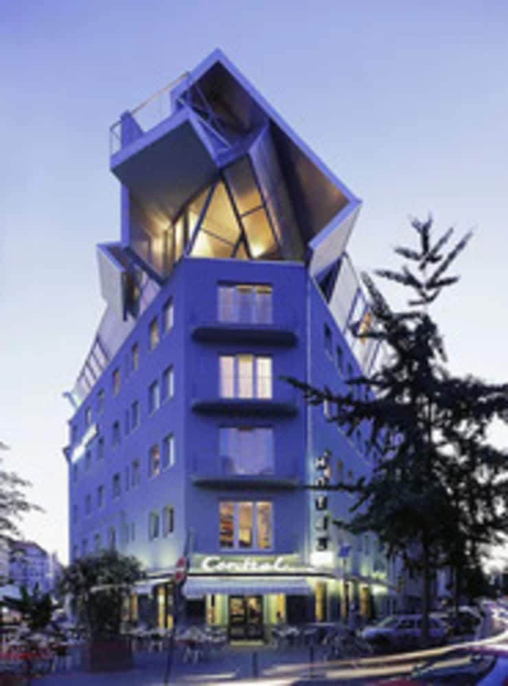 Hotel Chelsea by null