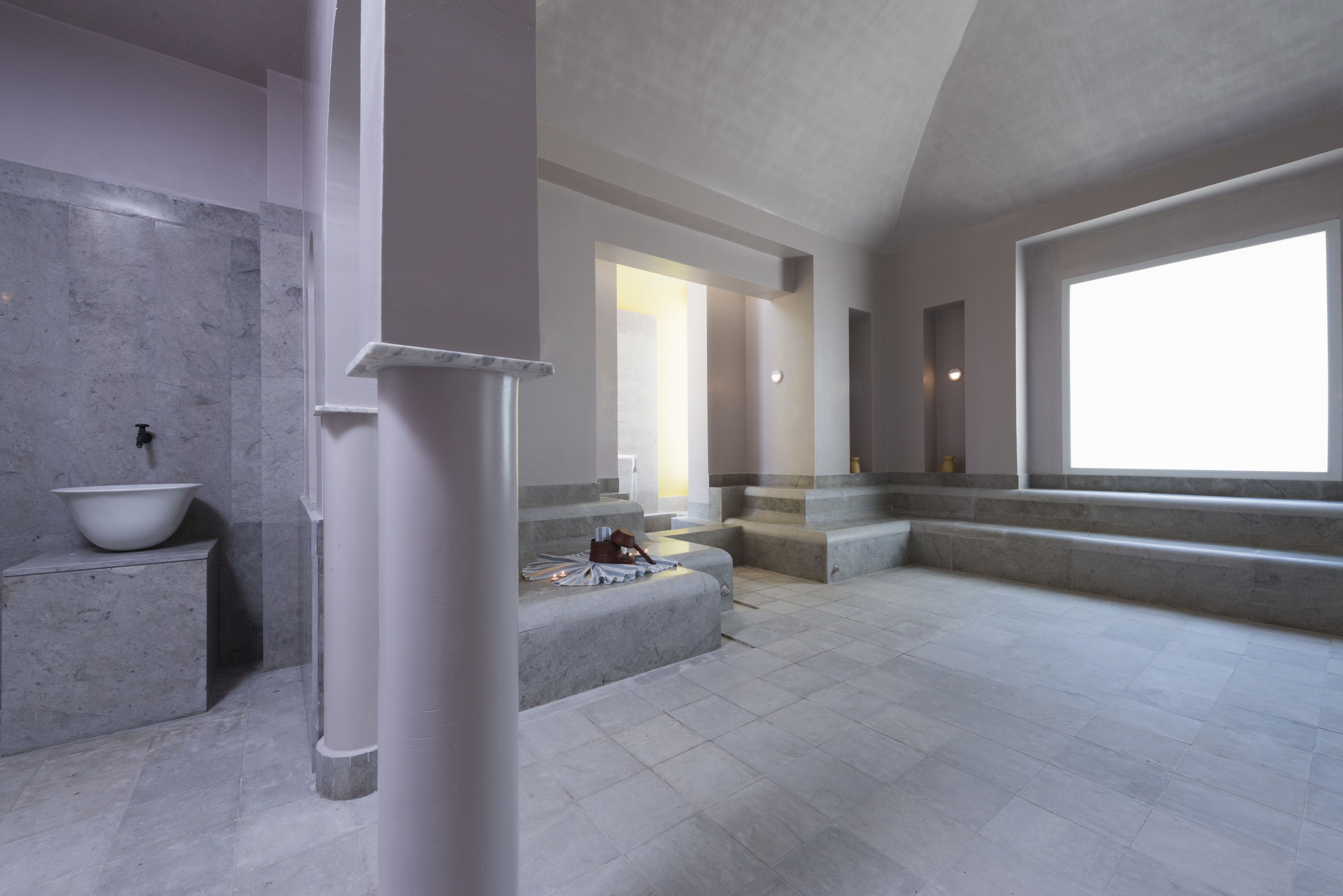 sauna, steam room, body treatments, facials, 6 treatment rooms