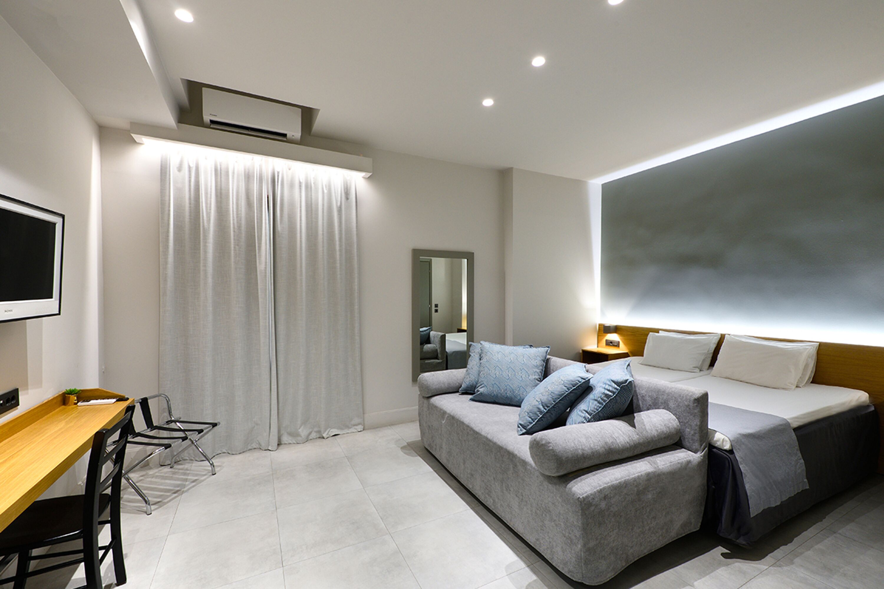 Family Room | Premium bedding, down comforters, pillowtop beds, minibar